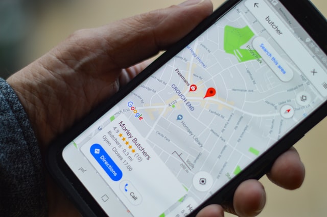 Memakai Maps Saat Berpergian